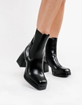 Εικόνα από Chelsea μονόχρωμα μποτάκια με τετράγωνο τακούνι Μαύρο