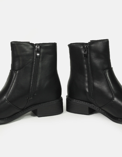 Εικόνα της Μποτάκια αστραγάλου μονόχρωμα με αλυσίδα Μαύρο