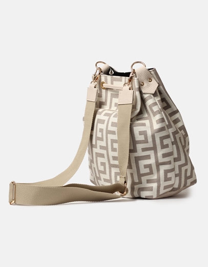 Εικόνα της Χειροποίητη τσάντα ώμου πουγκί με μαίανδρο Άμμου/Μπεζ