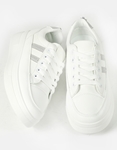 Εικόνα από Γυναικεία sneakers σε απλή γραμμή Λευκό/Ασημί