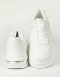 Εικόνα από Γυναικεία sneakers δίσολα σε απλή γραμμή Λευκό