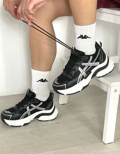 Εικόνα της Sneakers σε συνδυασμό υλικών Μαύρο/Ασημί