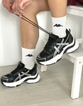 Εικόνα από Sneakers σε συνδυασμό υλικών Μαύρο/Ασημί