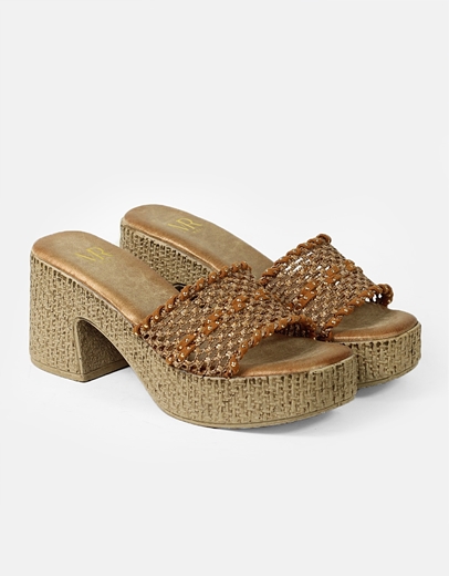 Εικόνα της Boho mules με πλεκτό σχέδιο και τρουκς Καφέ