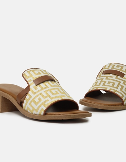 Εικόνα της Δερμάτινα mules Ελληνικής κατασκευής με μοτίβο μαιάνδρου Χρυσό