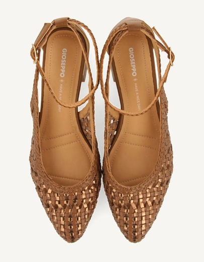 Εικόνα της Δερμάτινα γοβάκια με πλέξη και ανοίγματα Ταμπά