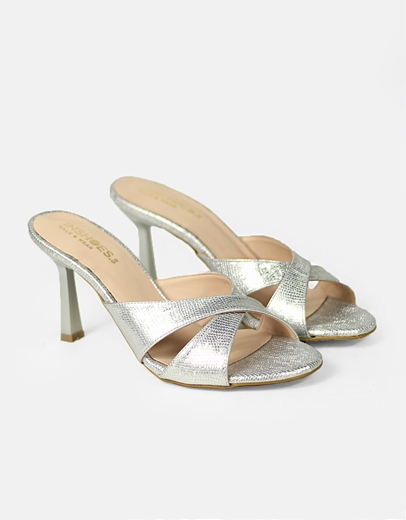 Εικόνα της Mules Ελληνικής κατασκευής με λεπτό τακούνι Ασημί