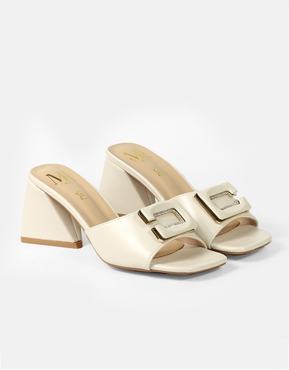 Εικόνα της Mules σε καρέ γραμμή με με φάσα και διακοσμητικό τοκά Πάγου