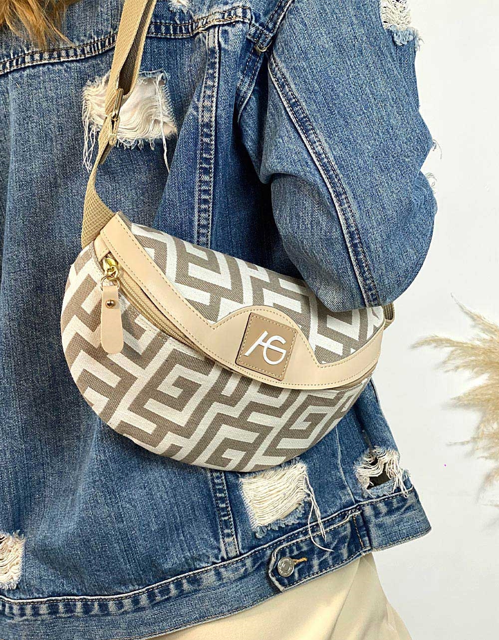 Εικόνα από Crossbody χειροποίητο τσαντάκι με μαίανδρο S Άμμου/Μπεζ