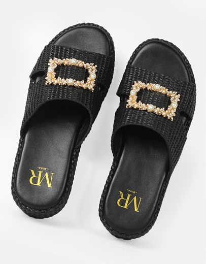 Εικόνα της Ψάθινα flatforms με φάσα με ανοίγματα και διακοσμητική αγκράφα Μαύρο