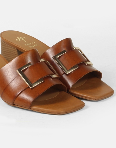 Εικόνα της Δερμάτινα mules Ελληνικής κατασκευής με αγκράφα Ταμπά