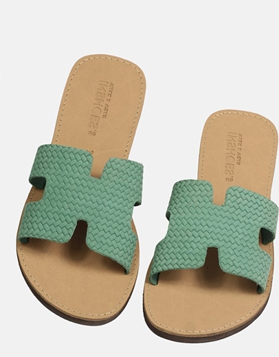 Εικόνα της Δερμάτινα σανδάλια Ελληνικής κατασκευής με σχέδιο πλέξης Βεραμάν