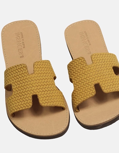 Εικόνα της Δερμάτινα σανδάλια Ελληνικής κατασκευής με σχέδιο πλέξης Κίτρινο