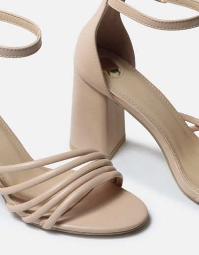 Εικόνα της Πέδιλα με τετράγωνο τακούνι και μπαρέτα Nude