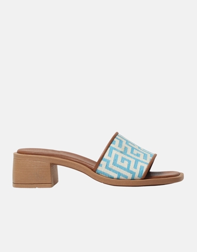 Εικόνα της Δερμάτινα χαμηλά mules Ελληνικής κατασκευής με φαρδιά φάσα Σιέλ