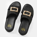 Εικόνα από Ψάθινα flatforms με φάσα με ανοίγματα και διακοσμητική αγκράφα Μαύρο