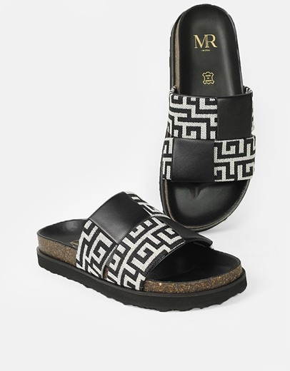 Εικόνα της Δερμάτινα σανδάλια Ελληνικής κατασκευής με φάσα Μαίανδρο Μαύρο