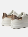 Εικόνα από Basic sneakers με διπλή σόλα Λευκό/Σαμπανί