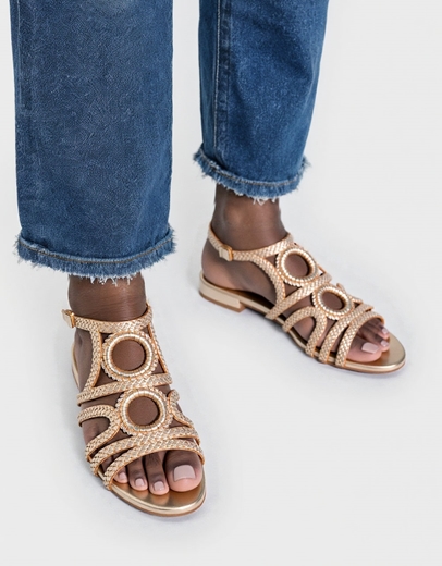 Εικόνα της Δερμάτινα σανδάλια Gioseppo με πλεκτά λουράκια Πλατίνα