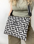 Εικόνα από Crossbody χειροποίητο τσαντάκι με μαίανδρο Μαύρο