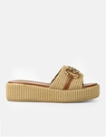 Εικόνα από Ψάθινα flatforms με φάσα και  μεταλλική αγκράφα Μπεζ