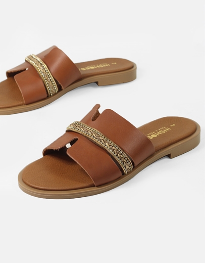 Εικόνα της Δερμάτινα σανδάλια Ελληνικής κατασκευής με φάσα και στρας Ταμπά