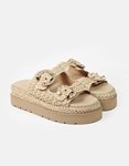 Εικόνα από Σανδάλια flatforms Ελληνικής κατασκευής με πλεκτό σχέδιο Μπεζ
