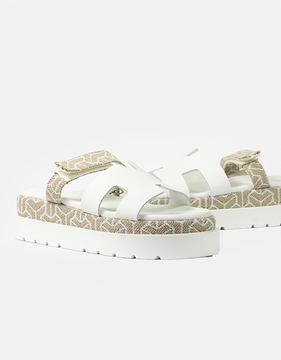 Εικόνα της Δερμάτινα σανδάλια Ελληνικής κατασεκυής με velcro Λευκό