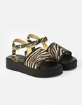 Εικόνα από Δερμάτινα flatforms Ελληνικής κατασκευής με σχέδιο print Ζέμπρα