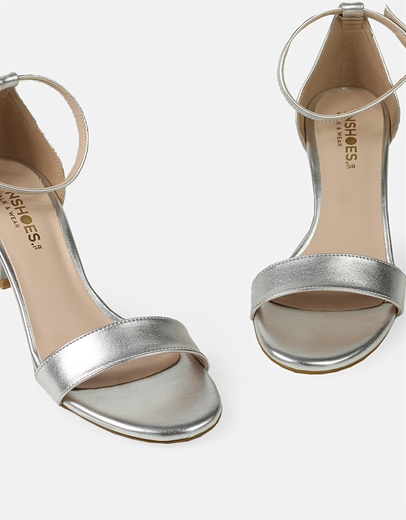 Εικόνα της Πεδίλα Ελληνικής κατασκευής με λεπτό τακούνι Ασημί