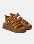 Εικόνα από Δερμάτινα flatforms Ελληνικής κατασκευής με παράλληλα λουριά Ταμπά
