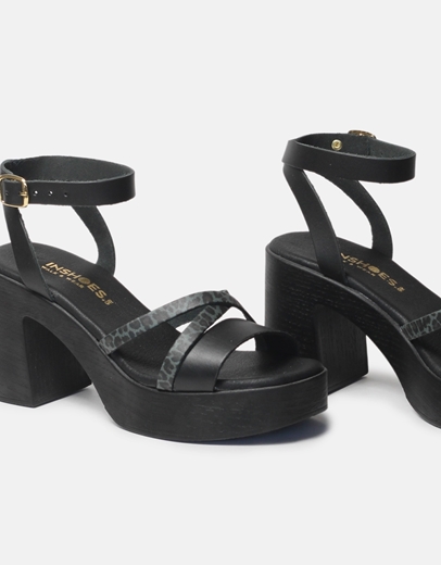 Εικόνα της Δερμάτινα πέδιλα με μοτίβο Ελληνικής κατασκευής Μαύρο