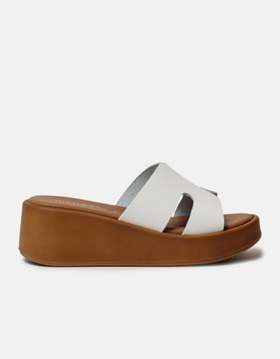 Εικόνα της Δερμάτινες πλατφόρμες Ελληνικής κατασκευής με φαρδιά φάσα Λευκό