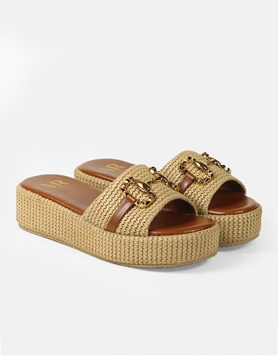 Εικόνα της Ψάθινα flatforms με φάσα και  μεταλλική αγκράφα Μπεζ