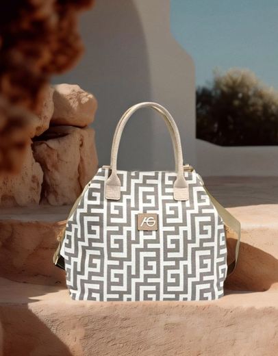 Εικόνα της Χειροποίητη τσάντα χειρός με μαίανδρο Άμμου/Μπεζ