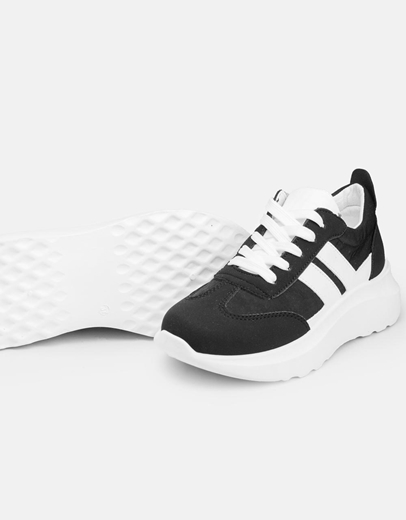 Εικόνα της Γυναικεία sneakers σε συνδυασμούς χρωμάτων Λευκό/Μαύρο