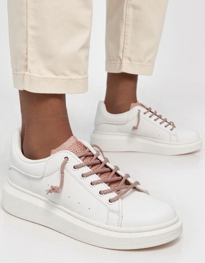 Εικόνα της Basic sneakers με κορδόνια από strass Λευκό/Σαμπανί