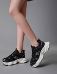 Εικόνα από Γυναικεία sneakers με chunky σόλα Μαύρο