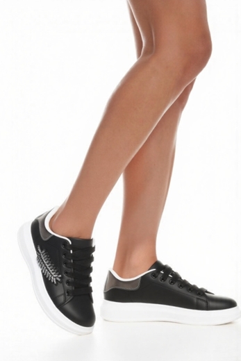 Εικόνα της Γυναικεία sneakers με διακοσμητικό φτερό στο πλάι Μαύρο