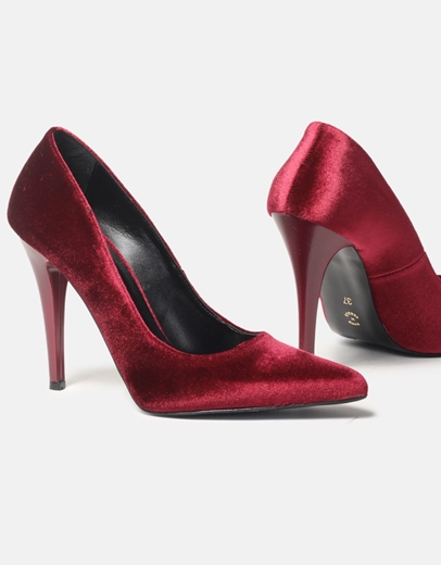 Εικόνα της Ψηλοτάκουνες μυτερές velvet γόβες Ελληνικής κατασκευής Μπορντώ