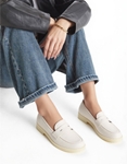 Εικόνα από Loafers μονόχρωμα Ελληνικής Κατασκευής με λεπτομέρεια στη φάσα Πάγου