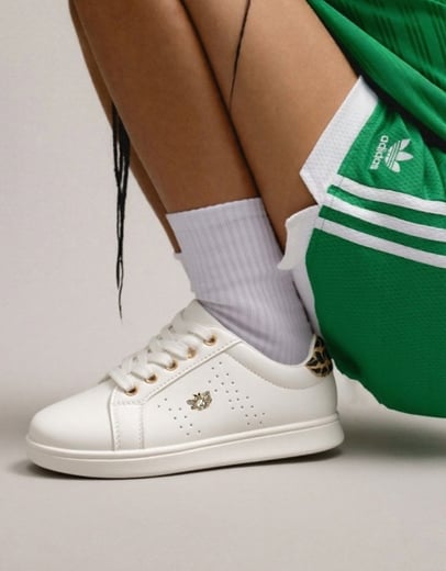 Εικόνα της Basic sneakers με διακοσμητικό από strass Λεοπάρ