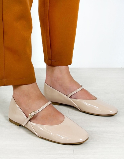 Εικόνα της Mary Jane basic λουστρίνι μπαλαρίνες Nude
