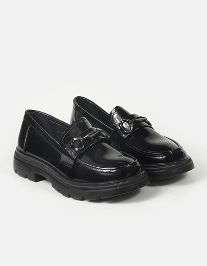 Εικόνα της Γυναικεία basic loafers σε απλή γραμμή Μαύρο