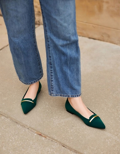 Εικόνα της Γοβάκια Ελληνικής κατασκευής με διακοσμητικό Πράσινο