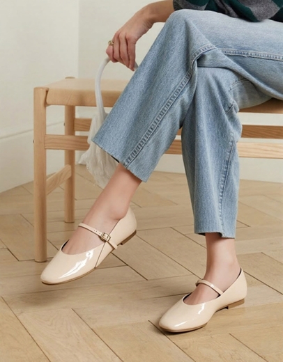 Εικόνα της Mary Jane basic λουστρίνι μπαλαρίνες Nude