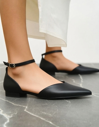 Εικόνα της Μονόχρωμες μυτερές μπαλαρίνες Ελληνικής κατασκευής Μαύρο