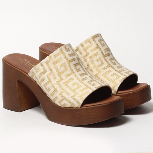 Εικόνα της Mules με μαίανδρο Ελληνικής Κατασκευής και τετράγωνο τακούνι Χρυσό