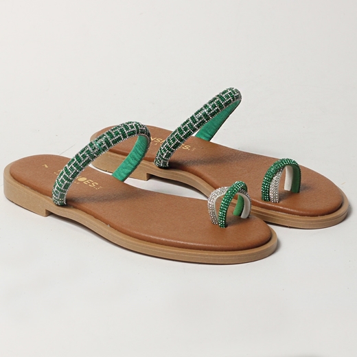 Εικόνα της Δερμάτινα σανδάλια Ελληνικής κατασκευής  με μαίανδρο από strass Πράσινο