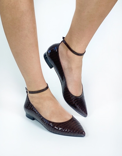 Εικόνα της Μυτερές κροκό μπαλαρίνες Ελληνικής κατασκευής σε απλή γραμμή Μπορντώ